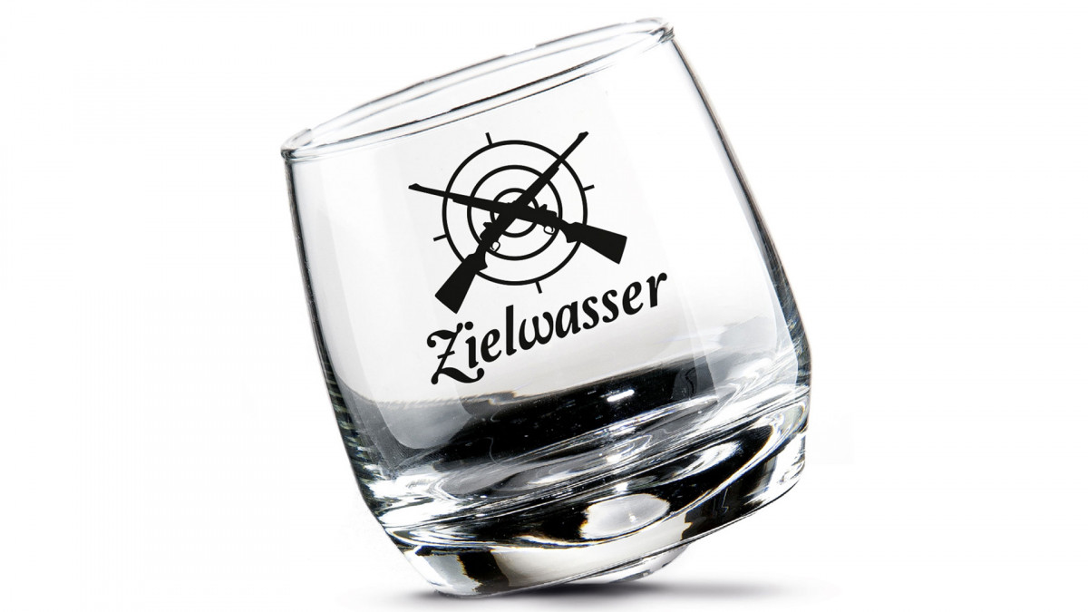 Célzóvizes whiskey pohárkészlet díszdobozban