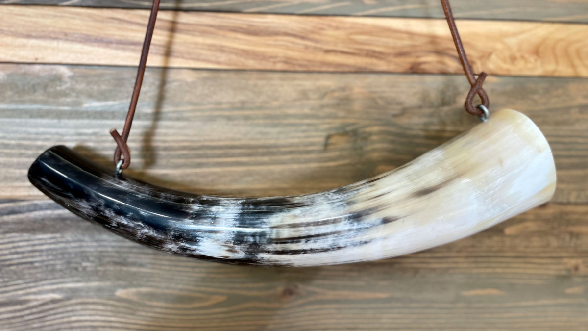 Bőgőkürt L 38 cm
